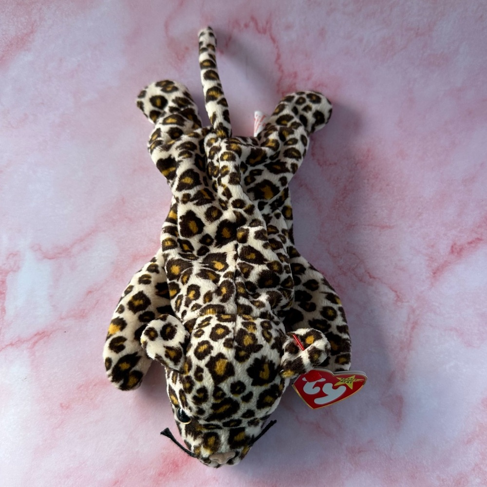 1996 Ty Beanie Baby Freckles with Heart and Tush Tag